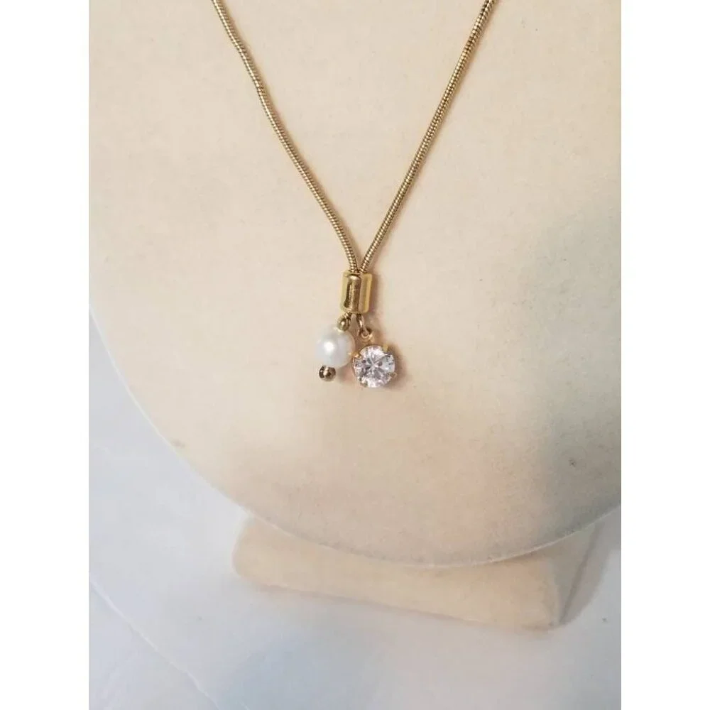 Vintage Monet necklace rhinestone diamond‎ and faux pearl gold
